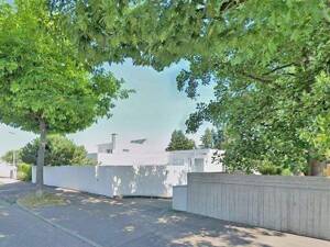Stuttgart-Hoffeld: Herrlicher unverbaubarer Blick ins Ramsbachtal - Einfamilienhaus mit Einliegerwohnung, Garten &Garage – 70597 Stuttgart – Vorschaubild 2