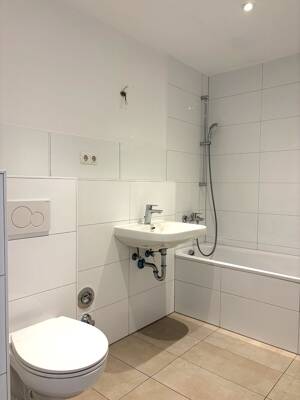 Großzügiges Appartement mit Südbalkon in ruhiger Seitenstraße - sofort bezugsfrei – 81373 München – Vorschaubild 4