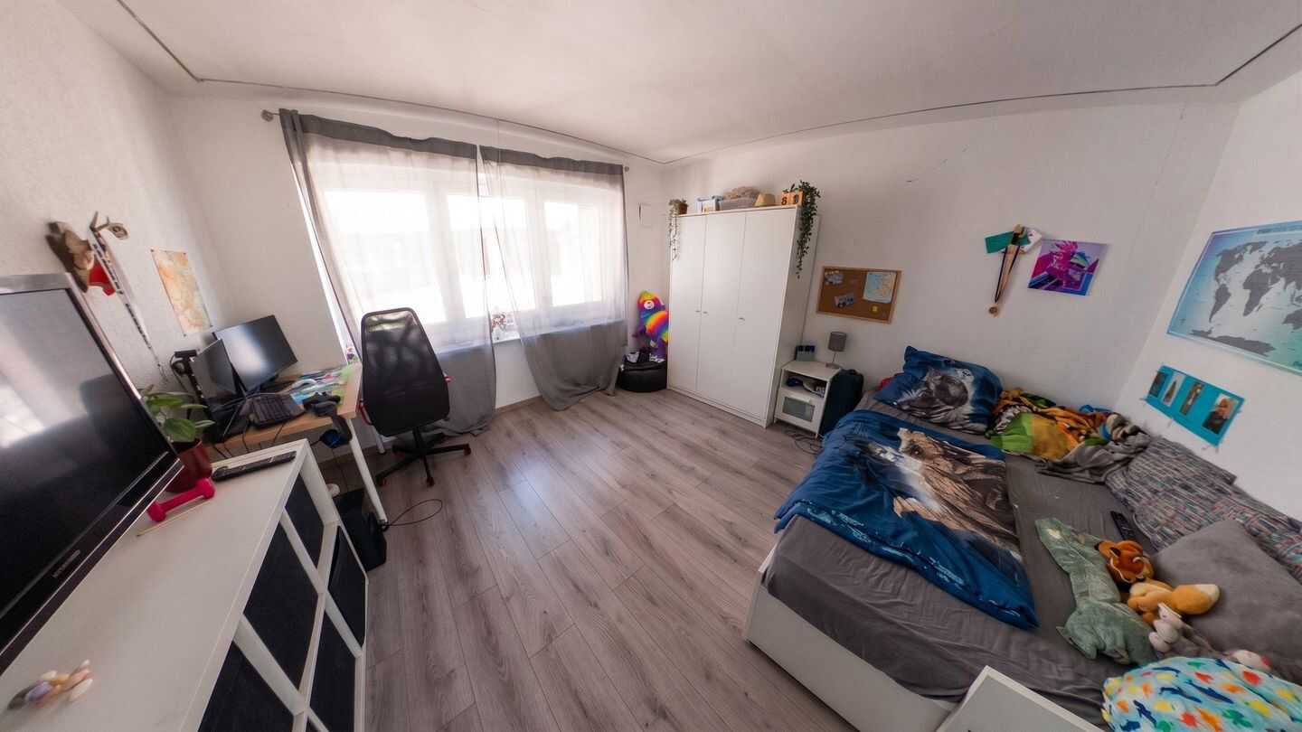Modernisiertes Familienhaus mit Pool, Sauna, Smart Home & PV-Anlage – Beindersheim – Vorschaubild 9