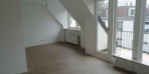 Provisionsfrei von privat: Lichtdurchflutete 3,5-Zimmer-Wohnung mit Westbalkon in ruhiger Lage in HH-Poppenbüttel – 22399 Hamburg – Vorschaubild 4