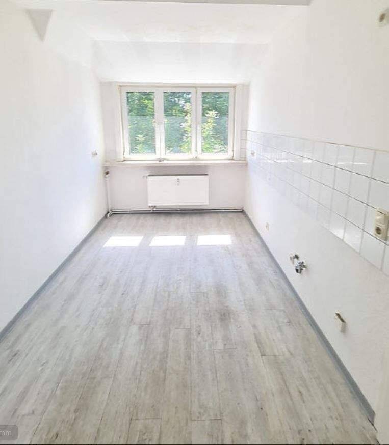 Gesucht - gefunden. Hübsche Drei-Zimmer-Wohnung – Chemnitz – Vorschaubild 3