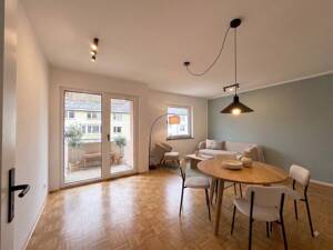 Provisionsfrei: Stilvolle 3-Zimmer-Wohnung mit Balkon in der Mainzer Neustadt