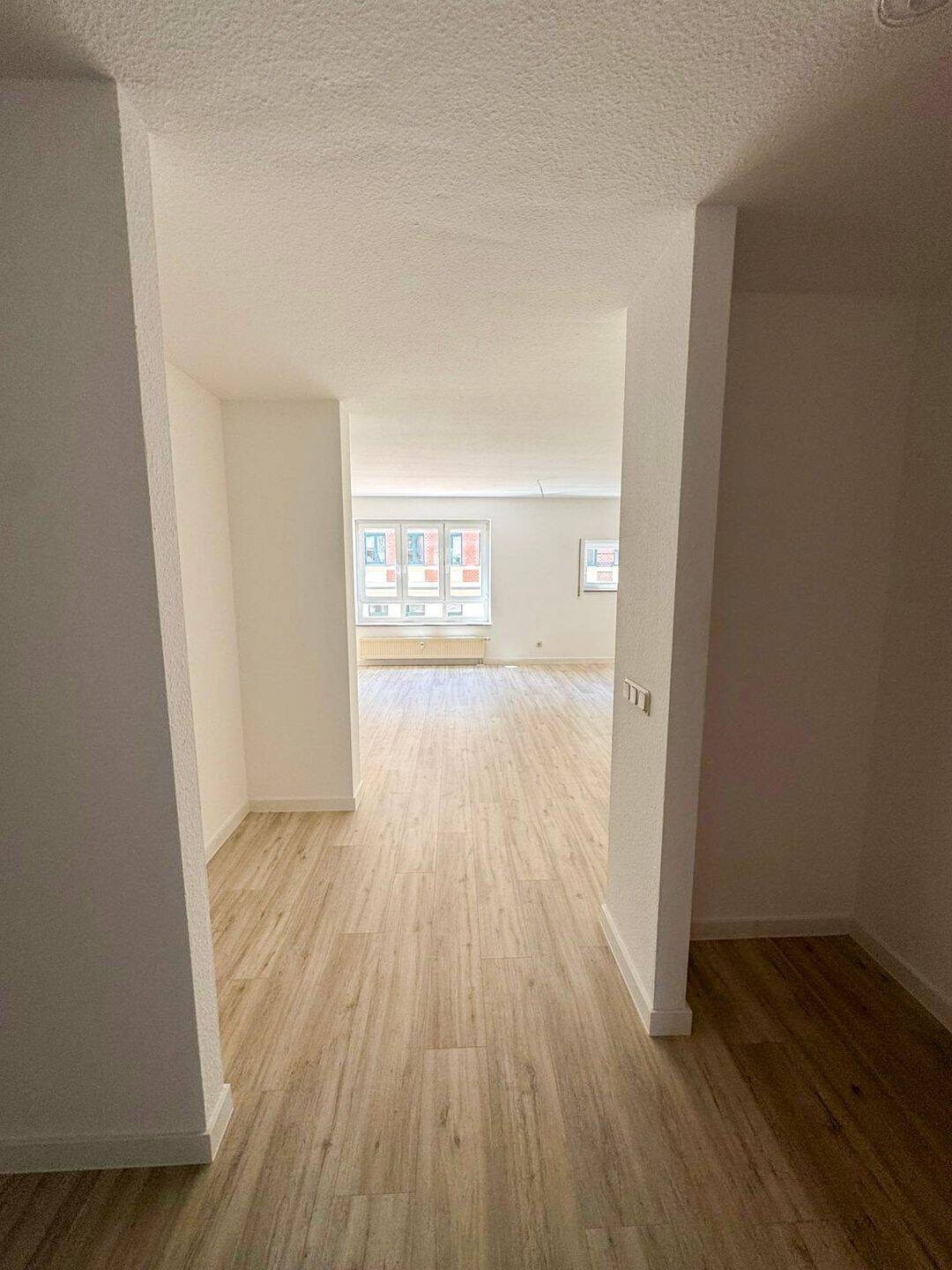 bezugsfreie 3-Raum-Wohnung in Leipzig Altlindenau mit Balkon