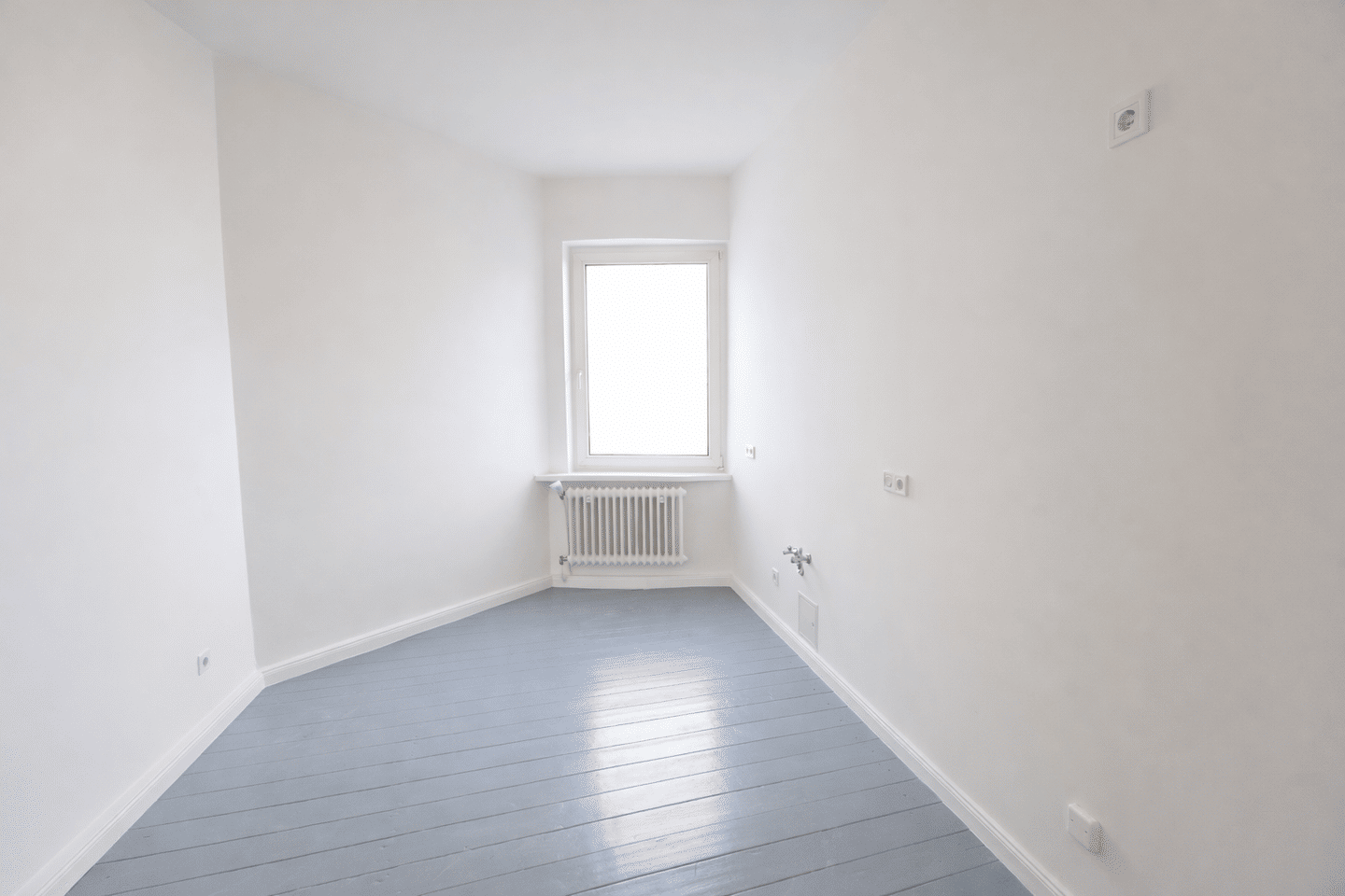 Renovierte 2,5-Zimmer-Altbauwohnung mit Südbalkon und bezugsfrei! (WE 46) – Berlin – Vorschaubild 8