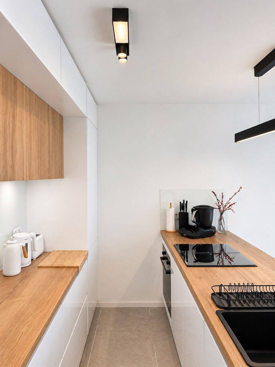 Hochwertig möblierte 2-Zimmer-Neubauwohnung mit Balkon, Stellplatz und Aufzug – Lübeck – Vorschaubild 4