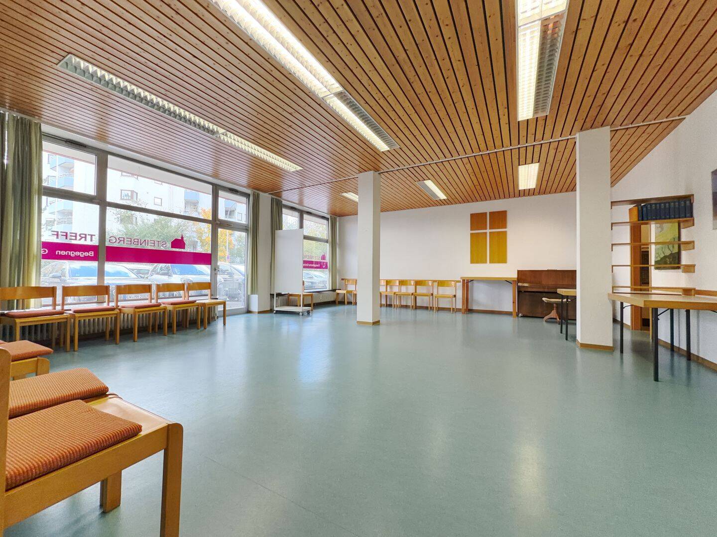 Provisionsfrei! - Gewerbefläche - Praxis - Büro oder Wohnung mit EBK & 3 Außenstellplätzen