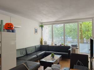 Möblierte 3-Zimmer-Wohnung mit Einbauküche, 1x Balkone am Hohenzollernplatz – 80796 München – Vorschaubild 2