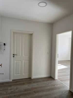 ### Wunderschöne, sanierte Dachgeschosswohnung mit Balkon in Stadtfeld-Ost ### – 39108 Magdeburg – Vorschaubild 4