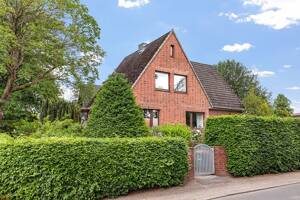 Sanierungsobjekt: Zweifamilienhaus im grünen und ruhigen Meiendorf – 22145 Hamburg – Vorschaubild 3