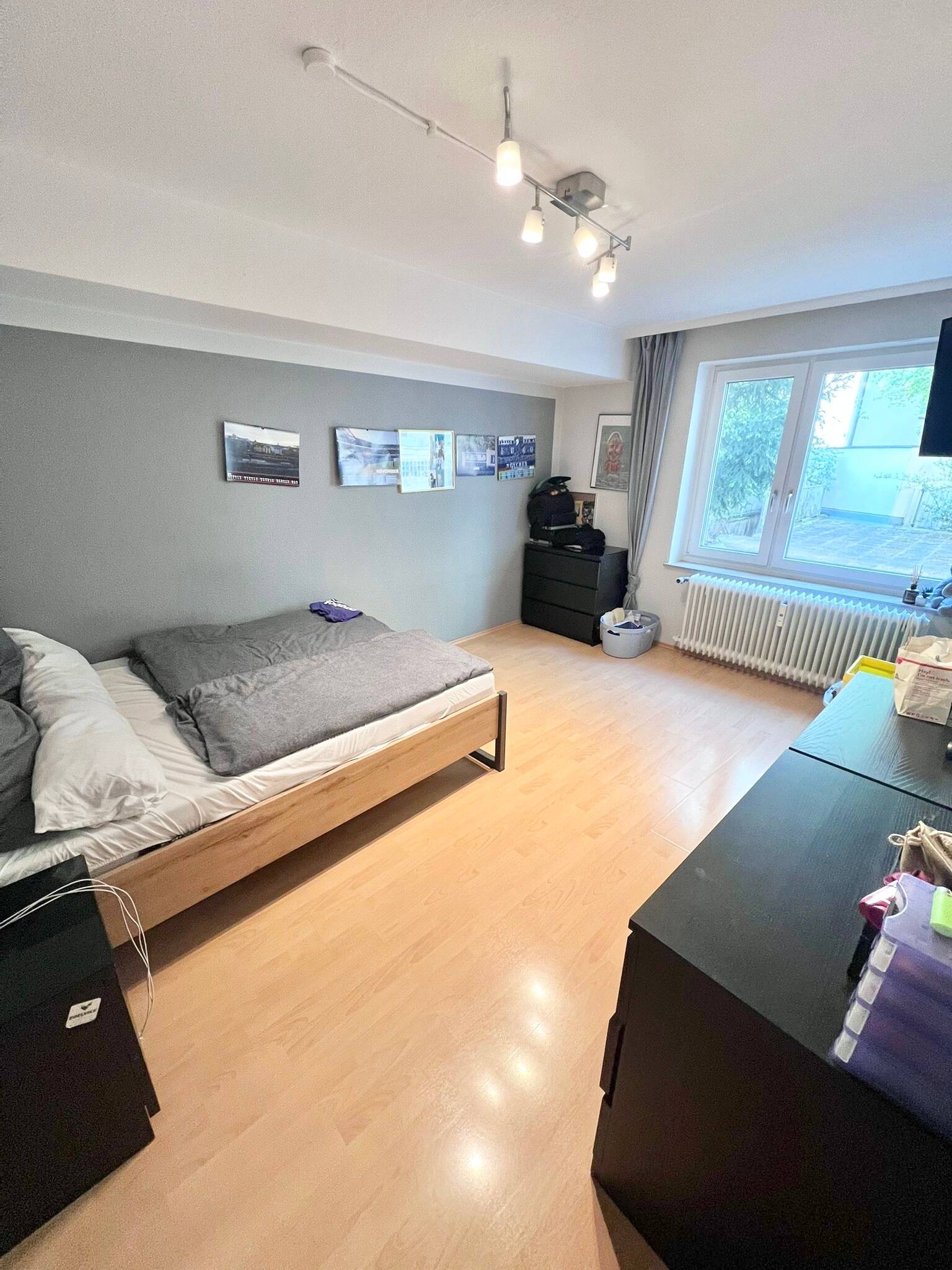 Nähe Wöhrderwiese/FH u. Rathenauplatz! 3-ZW, 76 m², Laminat, EBK gegen Ablöse – Nürnberg – Vorschaubild 2