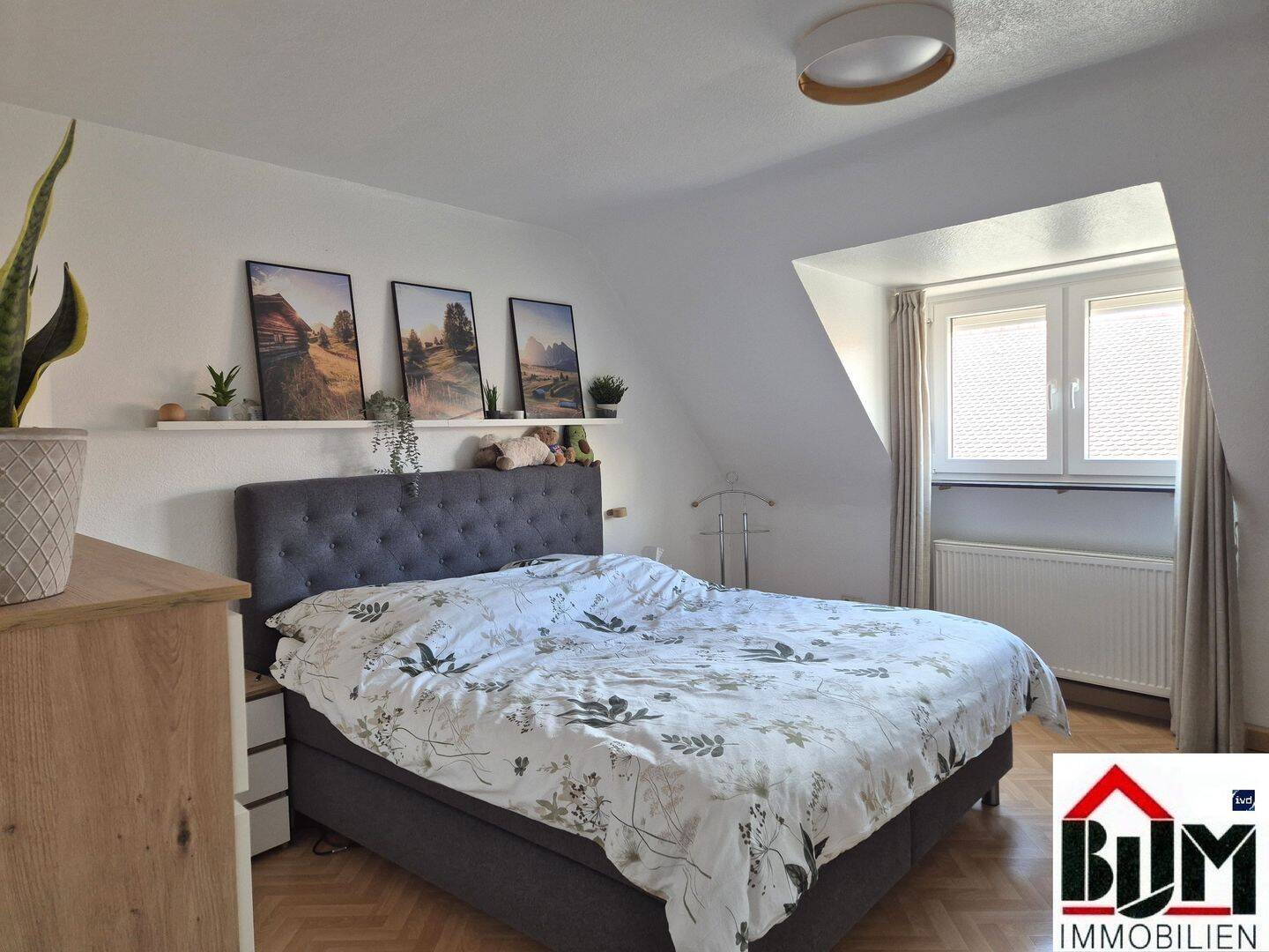 *Nürnberg-Altstadt - 3 Zimmer - Dachgeschoss - grosszügig - Kücheneinrichtung möglich - Bad mit Fenster* – Nürnberg – Vorschaubild 7