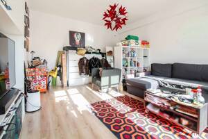 *Uninähe* vermietetes 1-Zi.-Apartment mit Balkon, Tageslichtbad im Lutherviertel – 9126 Chemnitz – Vorschaubild 3