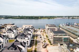 Wohnung mit seitlichem Blick über die Warnow auf die Hansestadt Rostock – 18147 Rostock – Vorschaubild 4