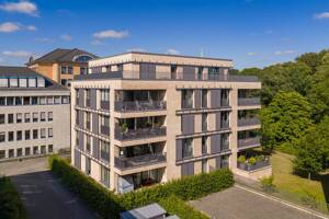 Einzigartige exklusive, barrierefreie 4-Zimmerwohnung direkt am Wasser mit Loggia und Tiefgarage – 23558 Lübeck – Vorschaubild 2