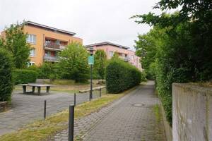 MIT GROßEM BALKON UND EBK - Schöne 2-Zimmer-Wohnung in Bernau-Friedenstal – 16321 Bernau – Vorschaubild 2