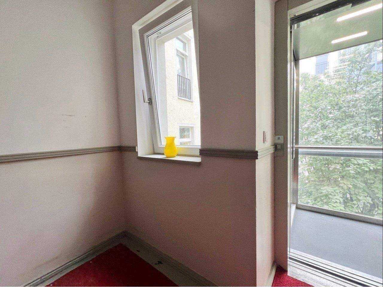 ATTRAKTIVER ALTBAU NÄHE VOLKSPARK FRIEDRICHSHAIN - IM SCHÖNEN BÖTZOWVIERTEL - ZUR ZEIT VERMIETET – Berlin – Vorschaubild 4