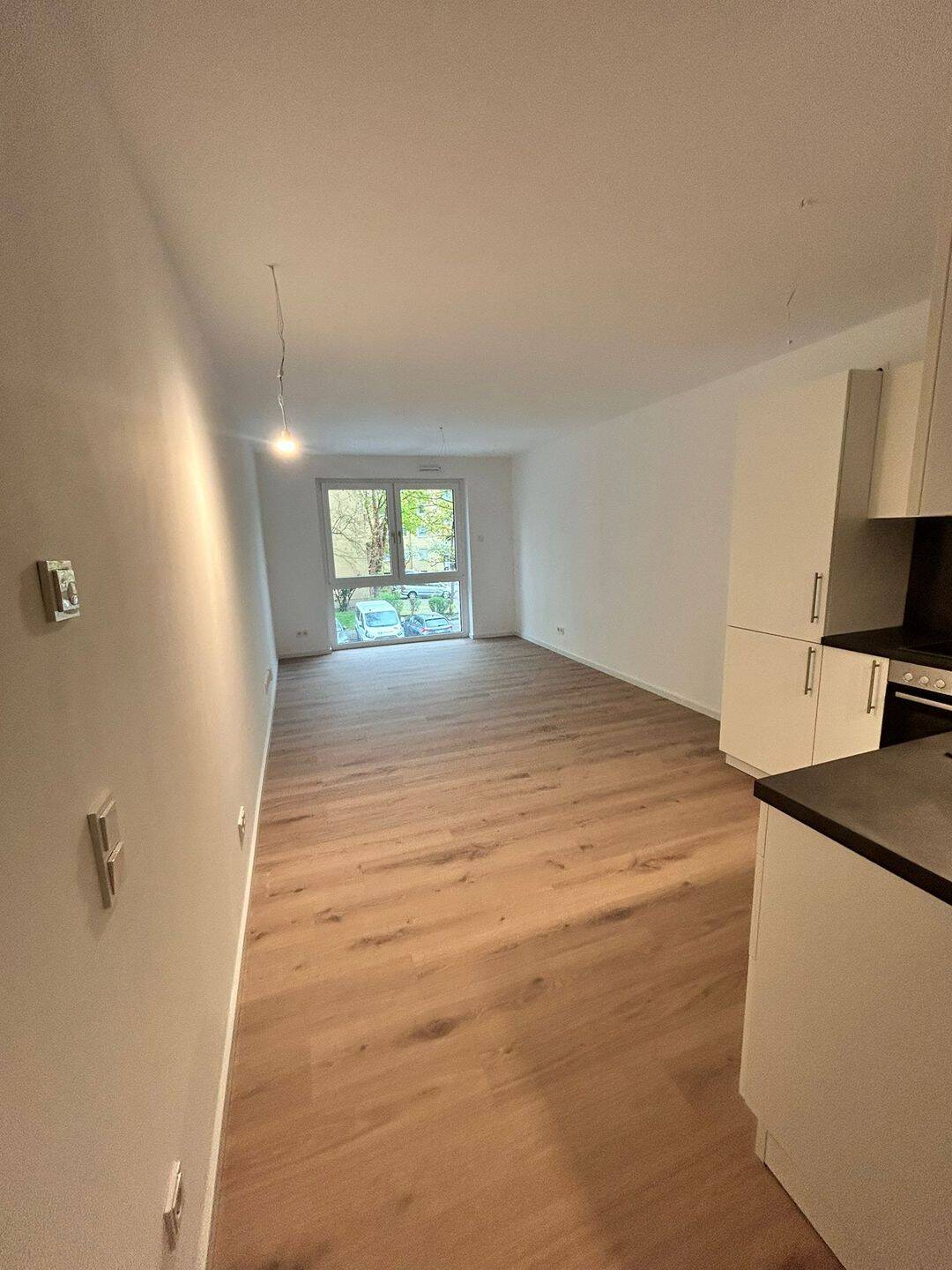 Exklusiver Neubau: 2-Zimmer-Wohnung Küche / Fußbodenheizung / TG / Abstellraum – Nürnberg – Vorschaubild 3