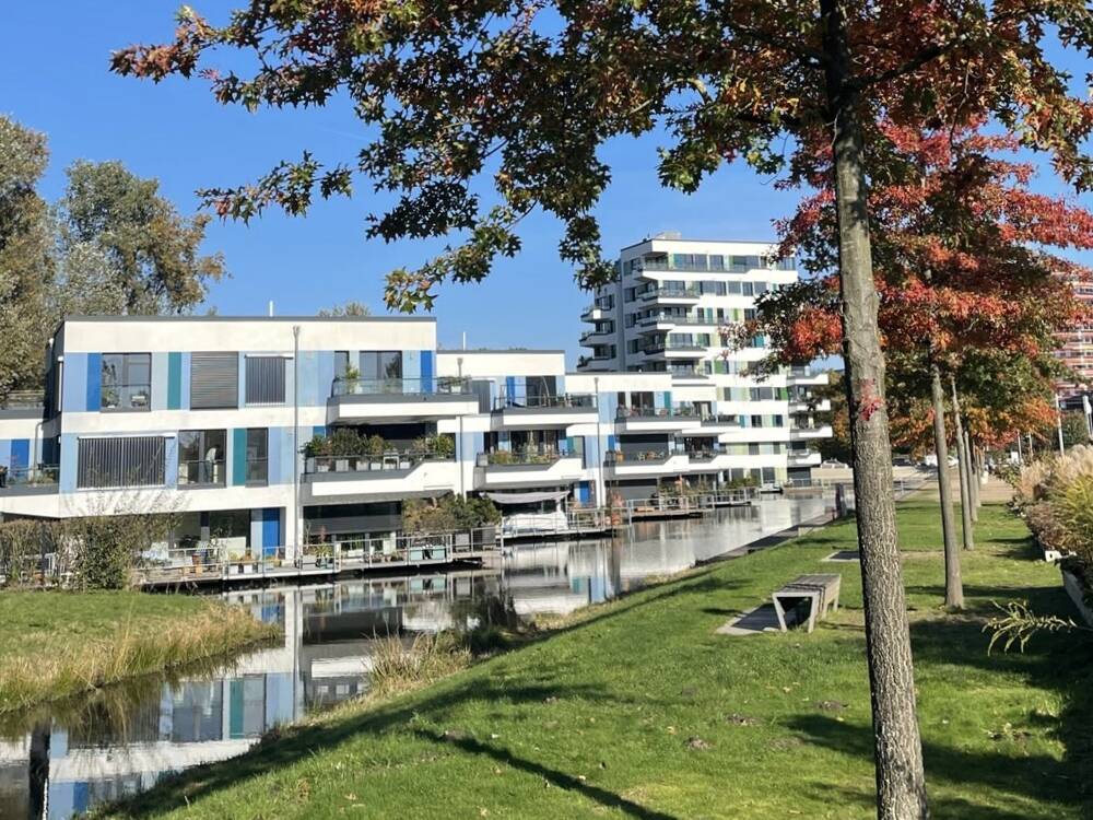 Spektakuläres Wohngefühl: Leben mit dem Wasser. – Hamburg – Bild 1 von 9