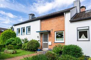 PURNHAGEN-IMMOBILIEN - Reihenendhaus mit Garage in gesuchter Wohnlage von Bremen-Schönebeck!