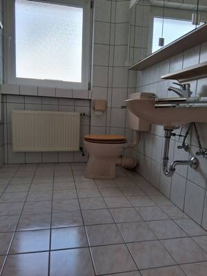 Wohnen mit Charakter: Gepflegte Doppelhaushälfte in BS -Terrasse u. Beet dazu. Ohne Gartennutzung. – 38104 Braunschweig – Vorschaubild 7