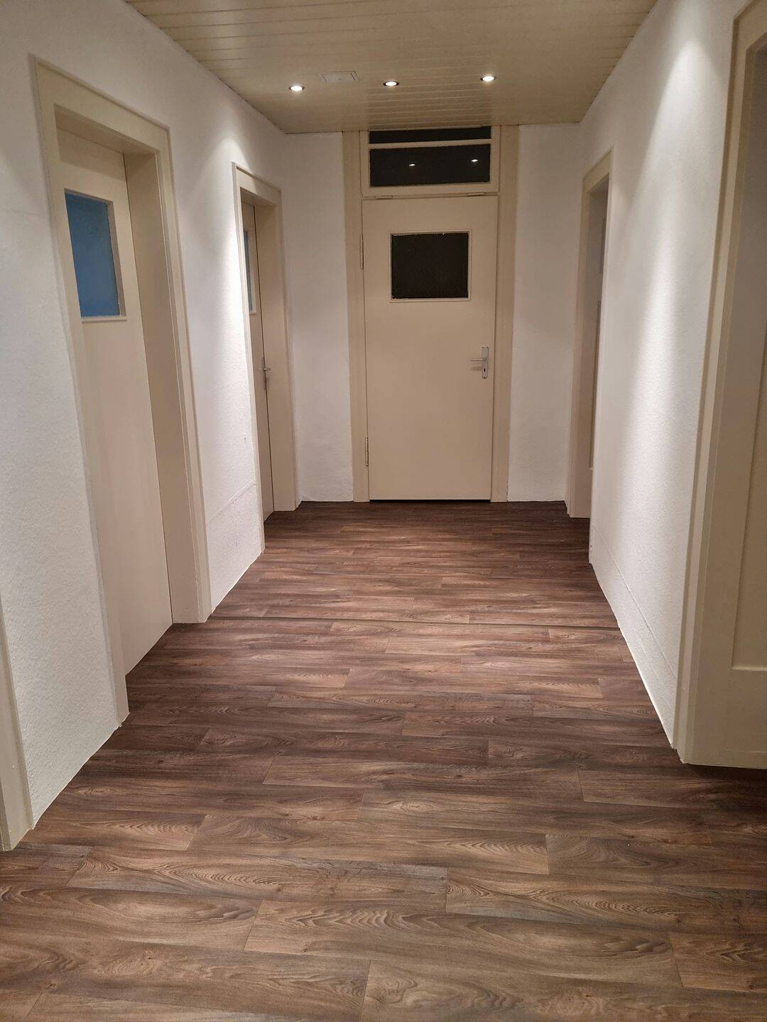 Sonnige 3 Zimmer Altbauwohnung mit Südbalkon