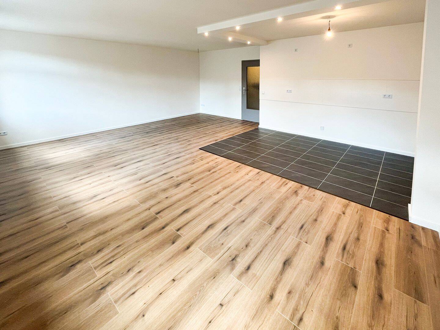 Leipzig-Plagwitz I sanierte 2-Zimmer Wohnung I West-Balkon I Tageslichtbad I Keller – Leipzig – Vorschaubild 8