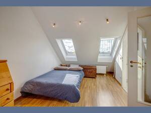 Möbliert: Helle Maisonettewohnung mit Balkon und Dachterrasse – 81377 München – Vorschaubild 5