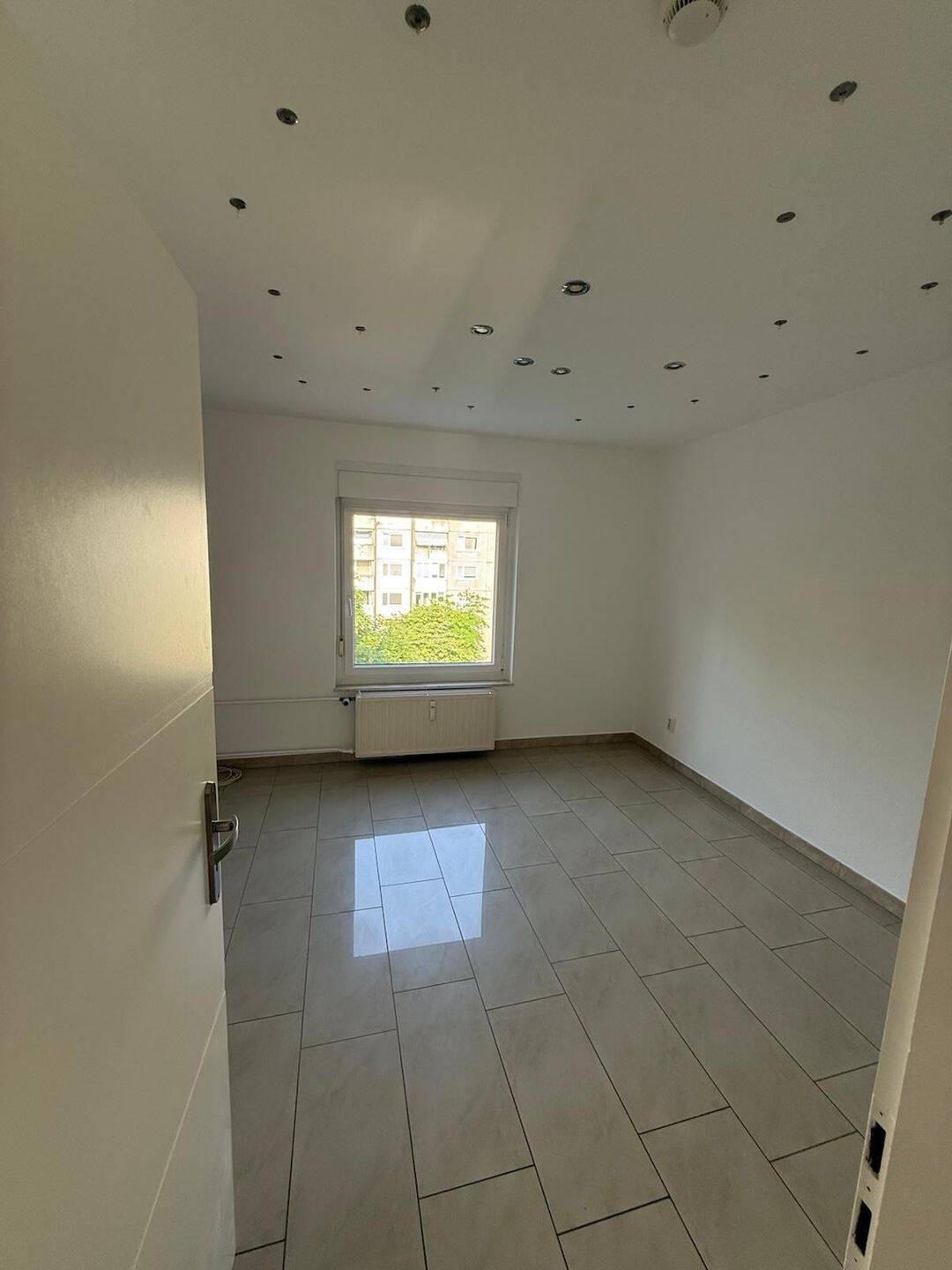 Moderne 3,5 Zimmer-Wohnung in Wolfsburg – Wolfsburg – Vorschaubild 2