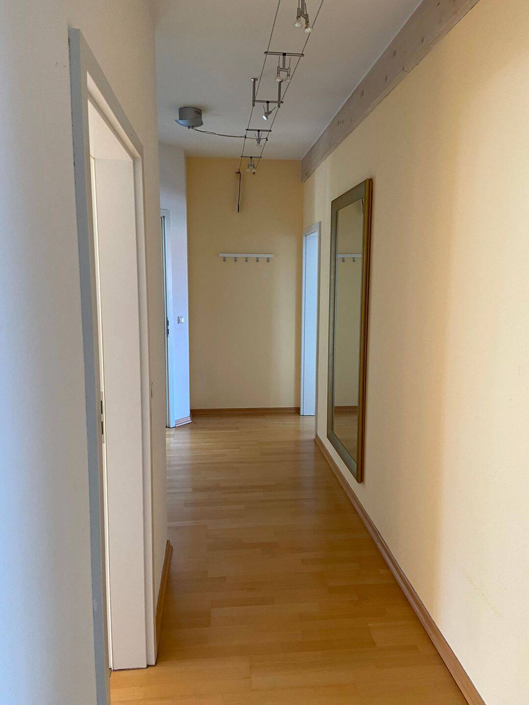 Gepflegte 3 Zimmer Wohnung in ruhiger Lage – Wolfratshausen – Vorschaubild 9