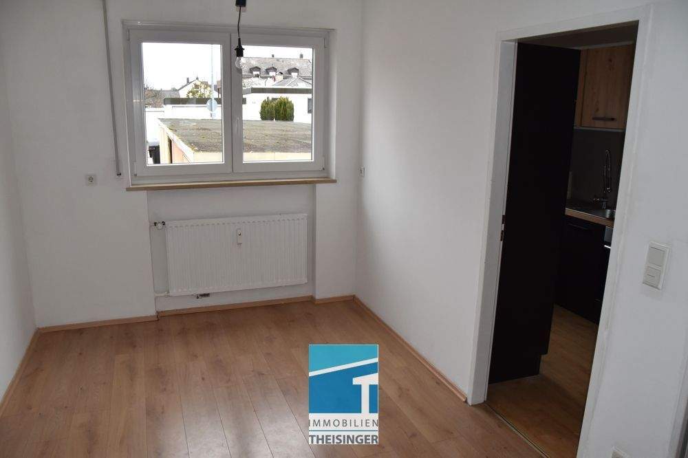 3 Zimmer- Hochparterren-Wohnung mit Garage, in Ingolstadt, Nähe Kult-Hotel! – Ingolstadt – Vorschaubild 8