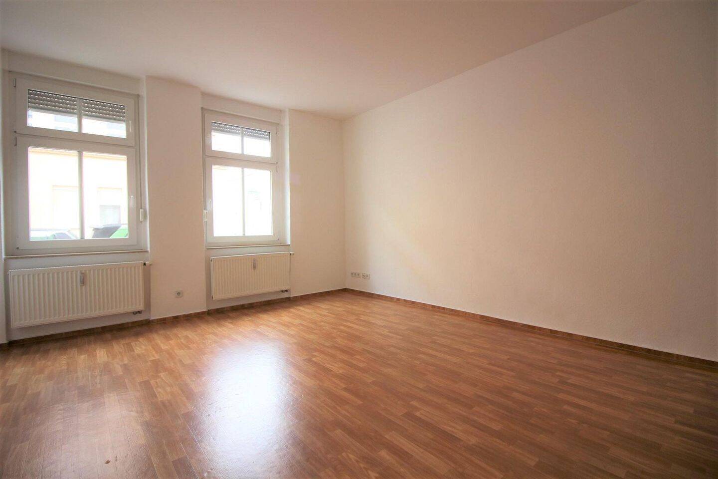 Schöne, helle, 1-Raum-Wohnung mit EBK nähe Uniklinik