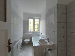 DREI ZIMMER in BELIEBTER LAGE – 6712 Zeitz – Vorschaubild 7