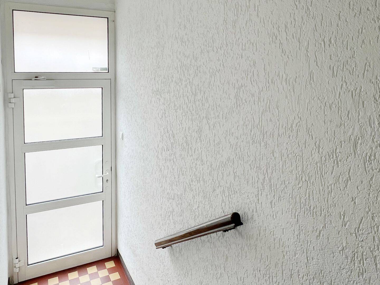 Freie und Sanierte 2-Zimmer-Erdgeschosswohnung im schönen Düsseldorf-Derendorf – Düsseldorf – Vorschaubild 4