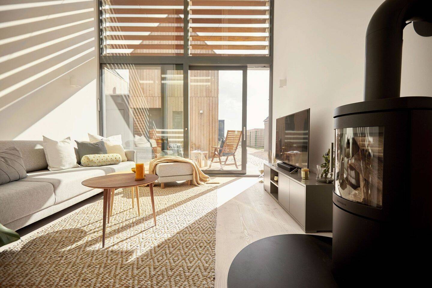++ IHR ANKERPLATZ MIT MEERBLICK ++ Zwei DESIGNVILLEN in begehrter Strandlage. – Fehmarn – Vorschaubild 4