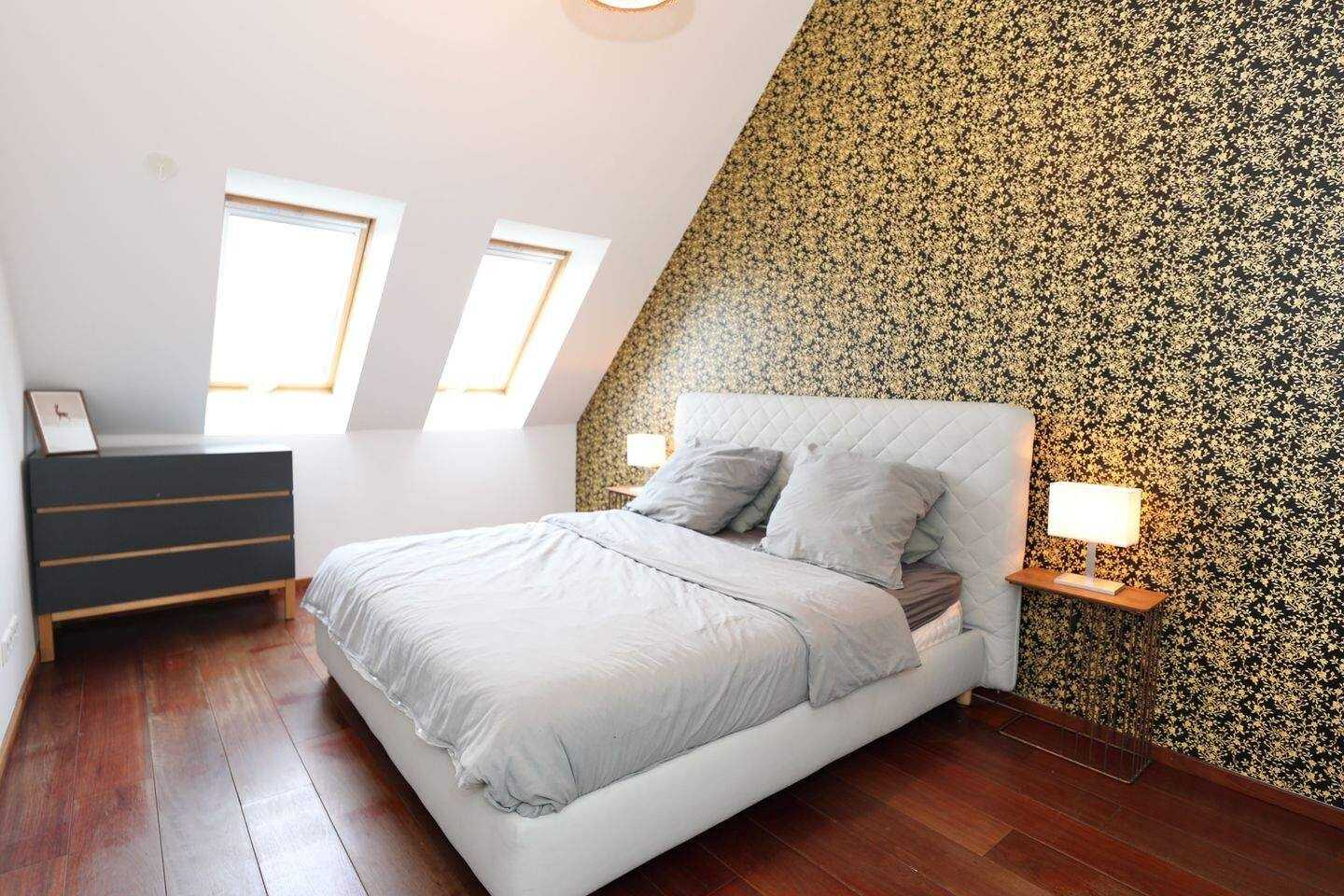 PENTHOUSE MIT GROSSER TERRASSE - AUFZUG & PARKETT - URBANER LIFESTYLE IM SIMON DACH KIEZ – Berlin – Vorschaubild 4