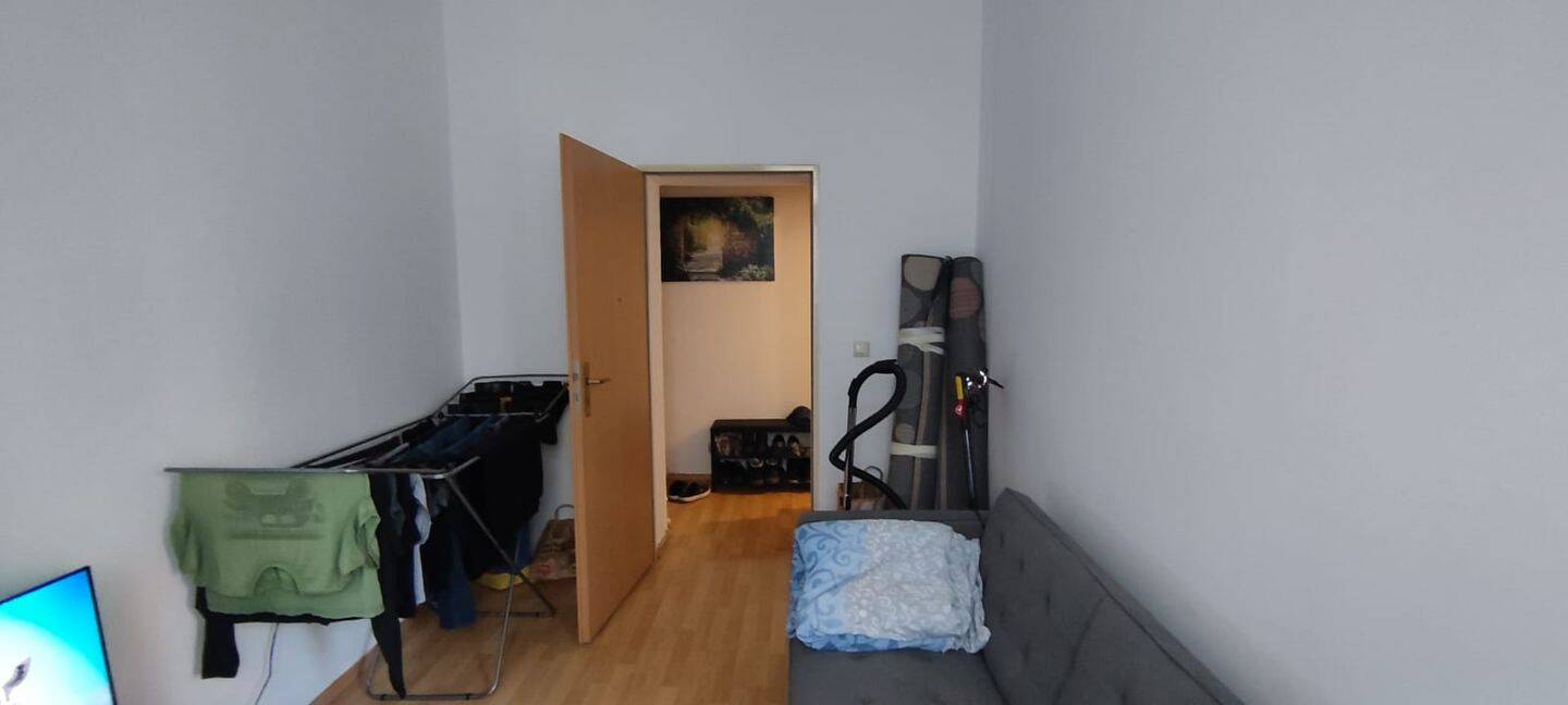N- St. Johannis - Kapitalanlage in begehrter Lage - renovierungsbed. 1-Zimmerwohnung mit möblierter Kochniesche – Nürnberg – Vorschaubild 2