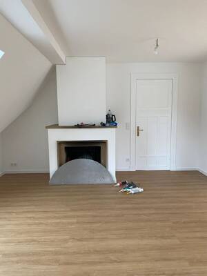 Erstbezug nach Sanierung: Leben im Dachgeschoss einer Jugendstilvilla in Hamburg Othmarschen – 22605 Hamburg – Vorschaubild 4