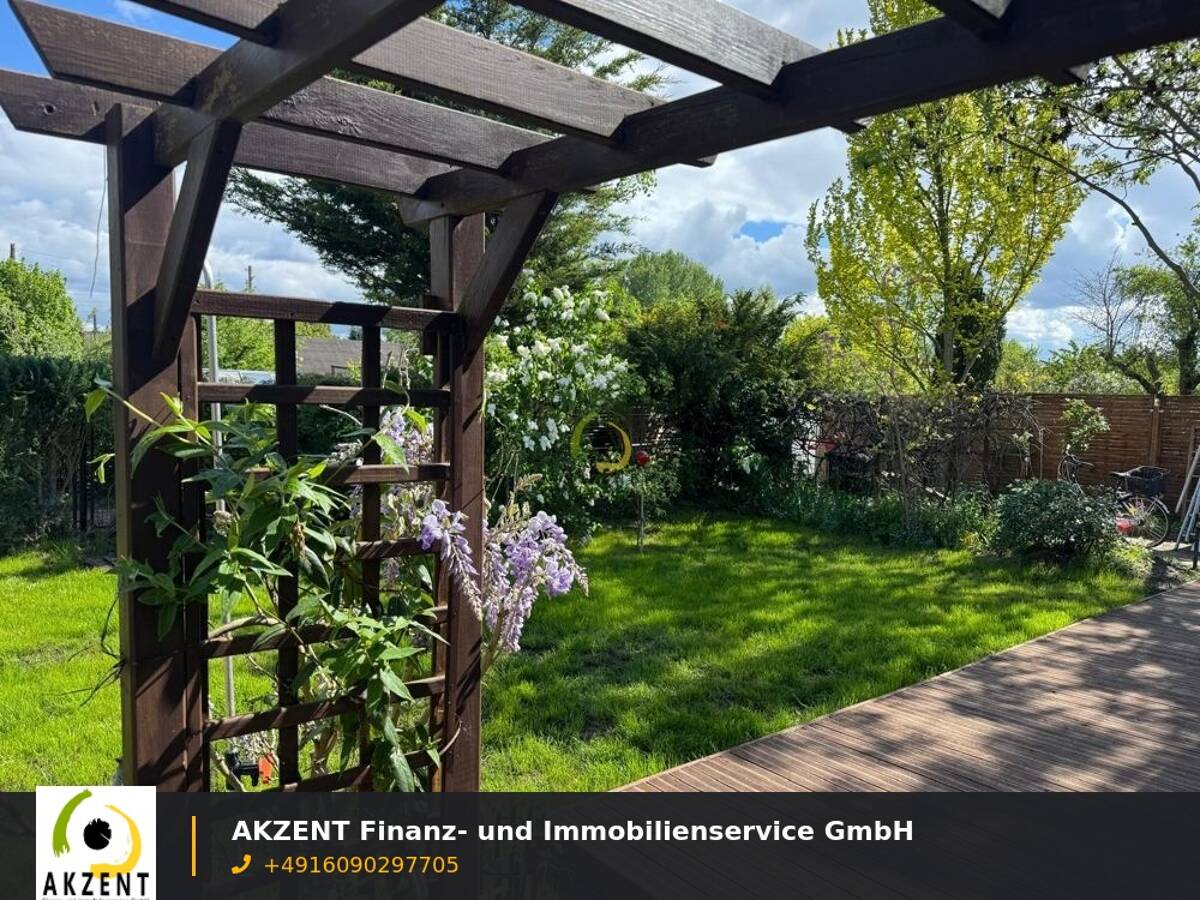 Grüne Oase - Erstbezug - frisch saniert und freistehendes Haus - Baugrundstück in Kleingartenanlage – 13089 Berlin – Bild 1 von 9