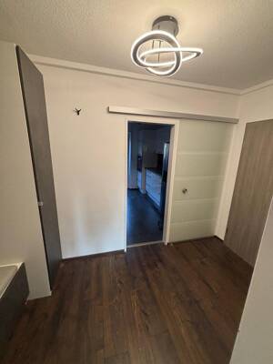 Schöne 3 Zimmer Wohnung mit Balkon! – 90439 Nürnberg – Vorschaubild 8