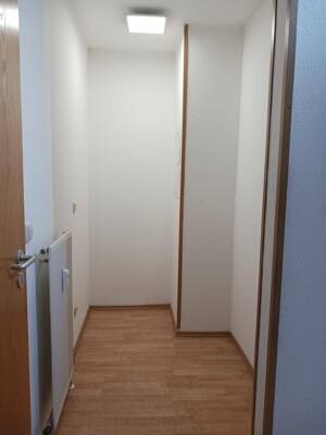 Charmante 2-Zimmer-Wohnung in Büchenbach, Donato-Polli-Str. – 91056 Erlangen – Vorschaubild 2