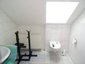 Gepflegtes Reihenmittelhaus in ruhiger Wohnlage – ein Zuhause zum Wohlfühlen – 97078 Würzburg – Vorschaubild 9