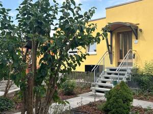 Erstbezug nach Komplettsanierung: Einfamilienhaus mit 125 m² Wohnfläche, 3 Schlafzimmern, Terrasse und Garten in Leipzig Thekla, Energieeffizienzklass – 4349 Leipzig – Vorschaubild 2