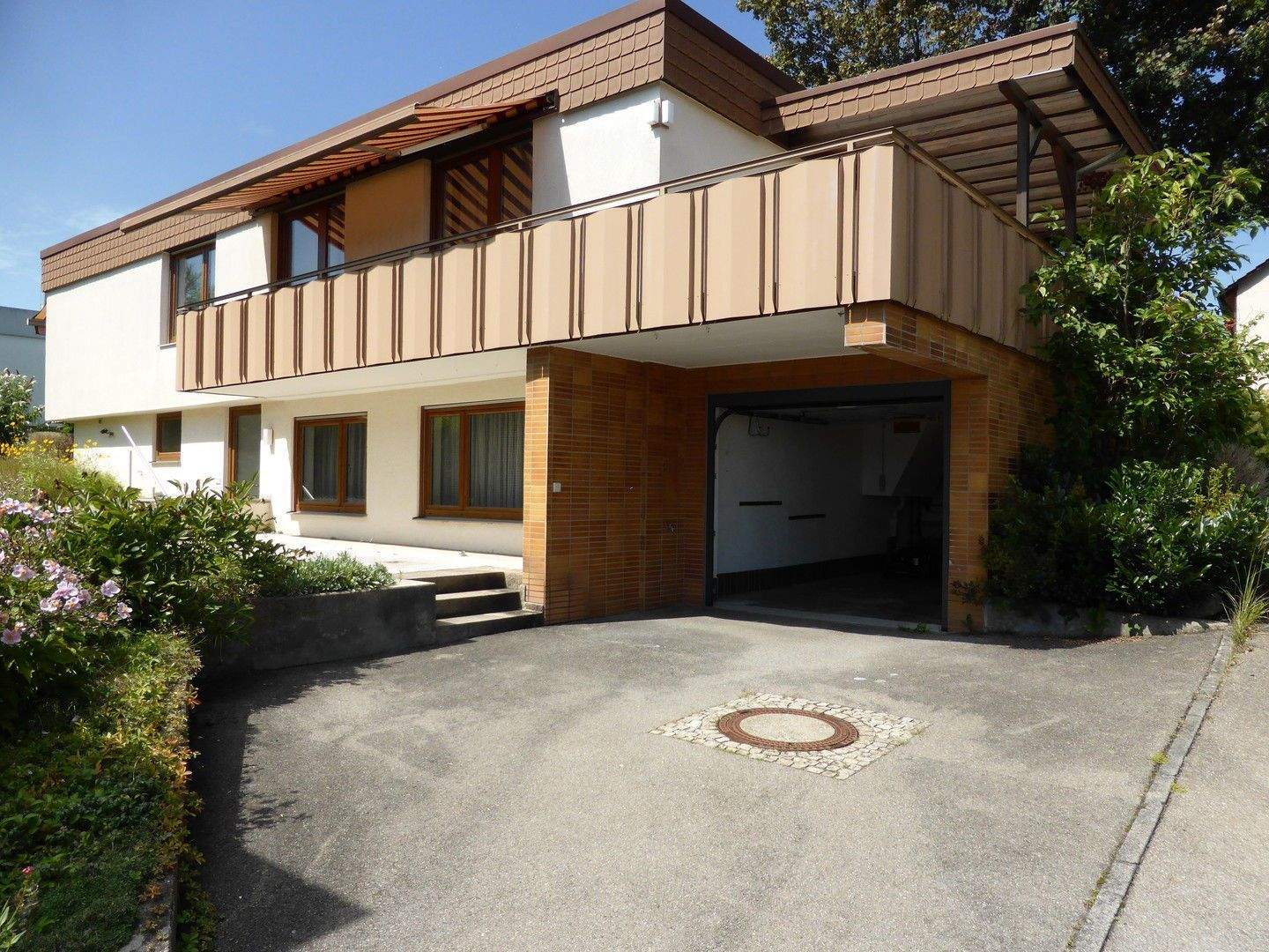 Provisionsfreier Bungalow mit Einliegerwohnung in BC - Mittelberg – Biberach an der Riß – Bild 1 von 9