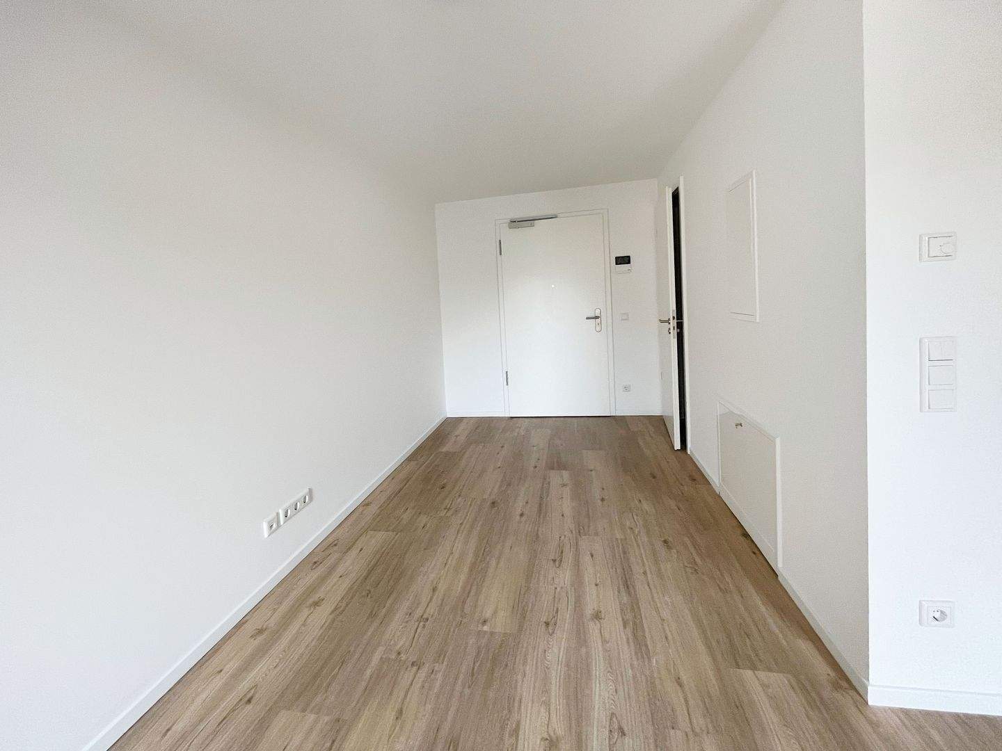 Schöne 1-Zimmer Wohnung mit Einbauküche! – Nürnberg – Vorschaubild 4