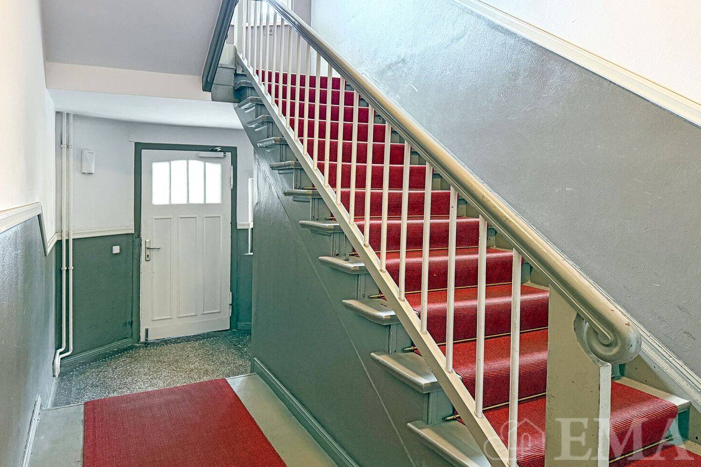 Ertragsstarkes Wohn- und Geschäftshaus mit Garage, Stellplätzen und Gemeinschaftsgarten – Berlin – Vorschaubild 9