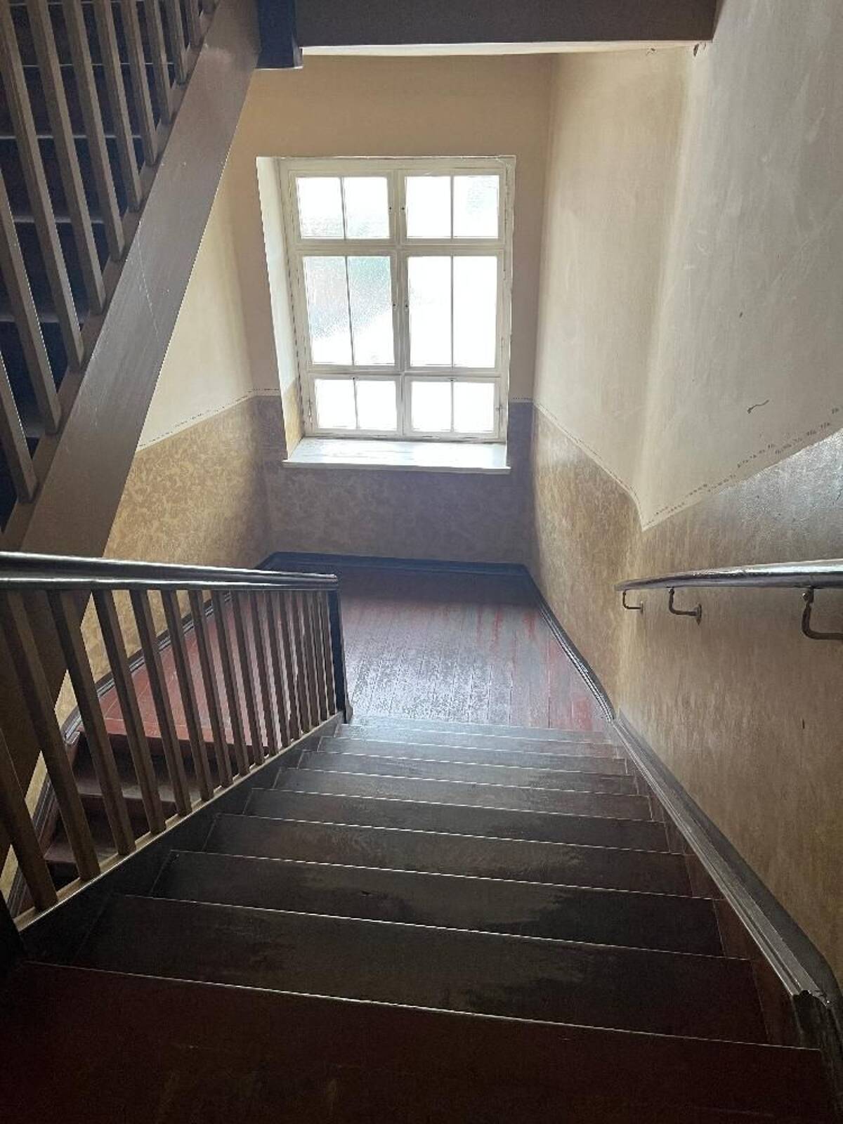 2 Raum Wohnung EG direkt am Lene Voigt Park WG geeignet 1 Monat mietfrei – 4317 Leipzig – Bild 1 von 5