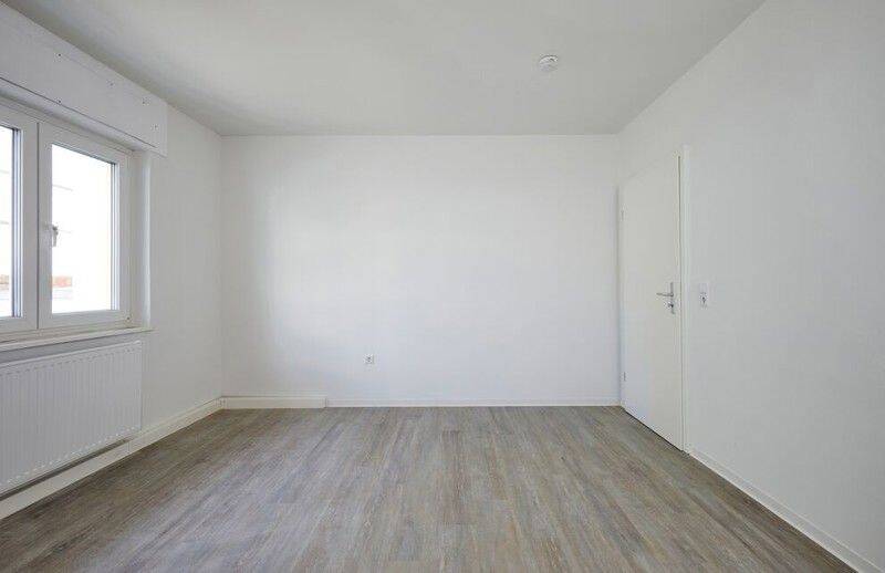 modernisierte 2-Zimmer Wohnung mit Balkon – Pforzheim – Vorschaubild 4