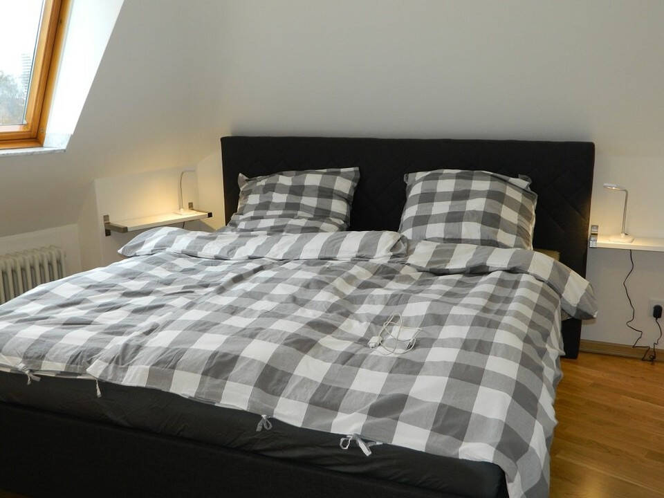 alle Kosten inklusive! Top-möblierte Dachgeschosswohnung – Köln – Vorschaubild 7