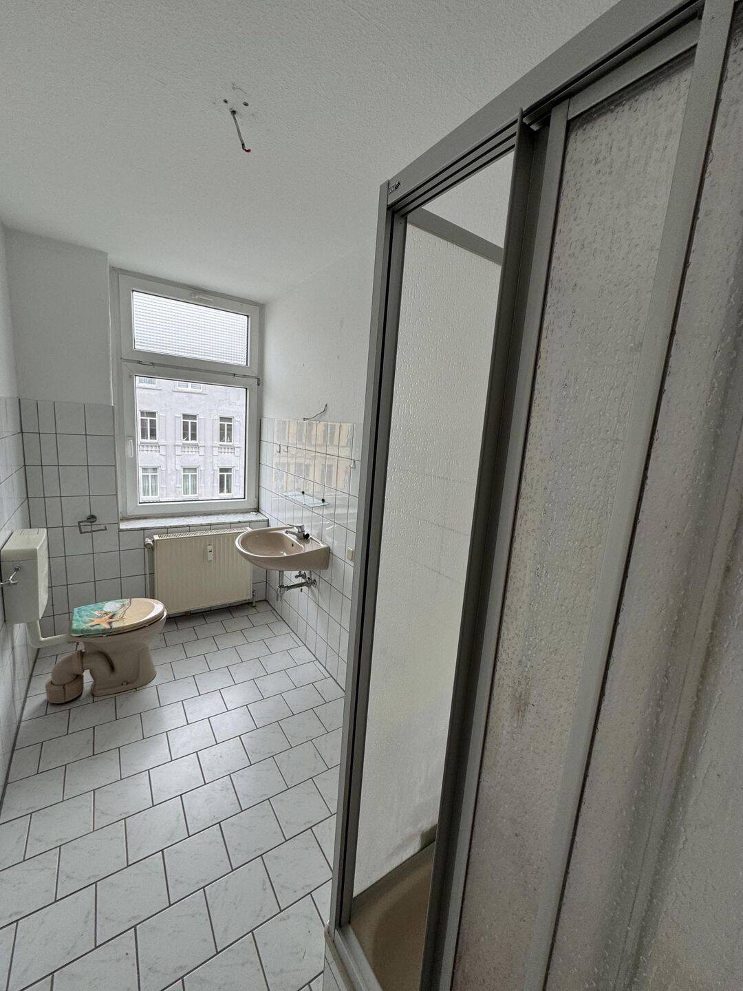 WG taugliche 2-R-Wohnung in MD-Sudenburg san. Altbau; im 2.OG 43² mit EBK .zu vermieten . – Magdeburg – Vorschaubild 5