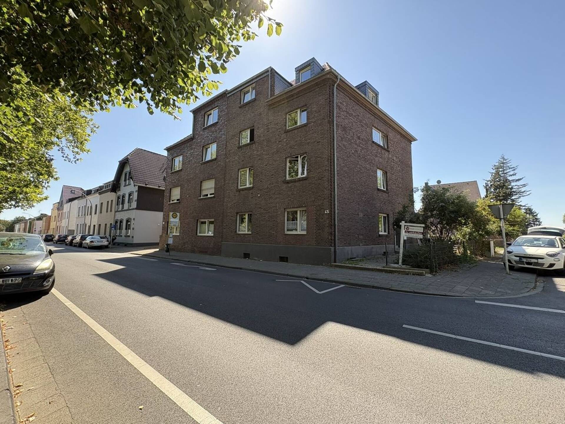 Mehrfamilienhaus in 41239 Mönchengladbach mit 349 m² kaufen